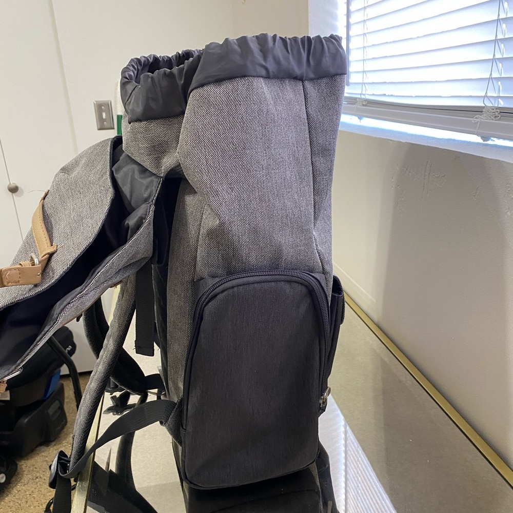 Diaper bag/backpack - Picture 2 of 5